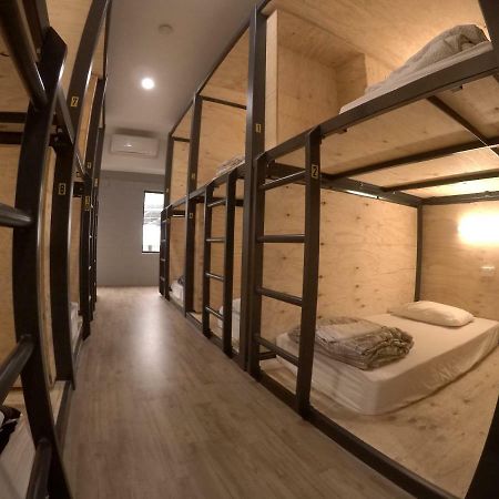 Bunk Inn Hostel Бандаберг Экстерьер фото