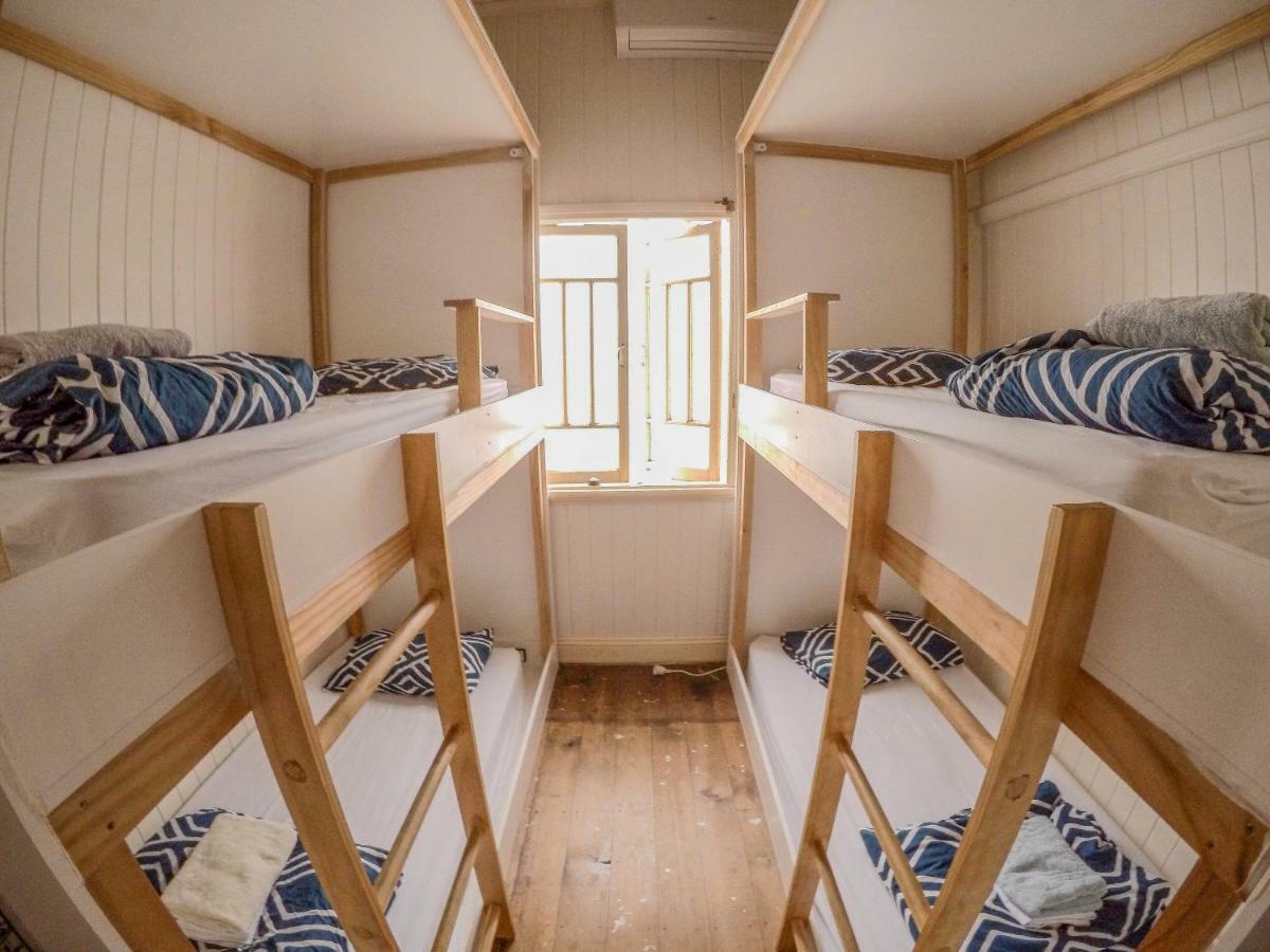 Bunk Inn Hostel Бандаберг Экстерьер фото